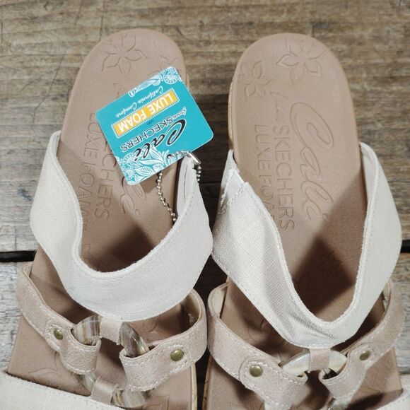 Skechers Sz 12 Sandals Cream Wedge Shoes Cali NWT Luxe Foam 32953 - Picture 3 of 10